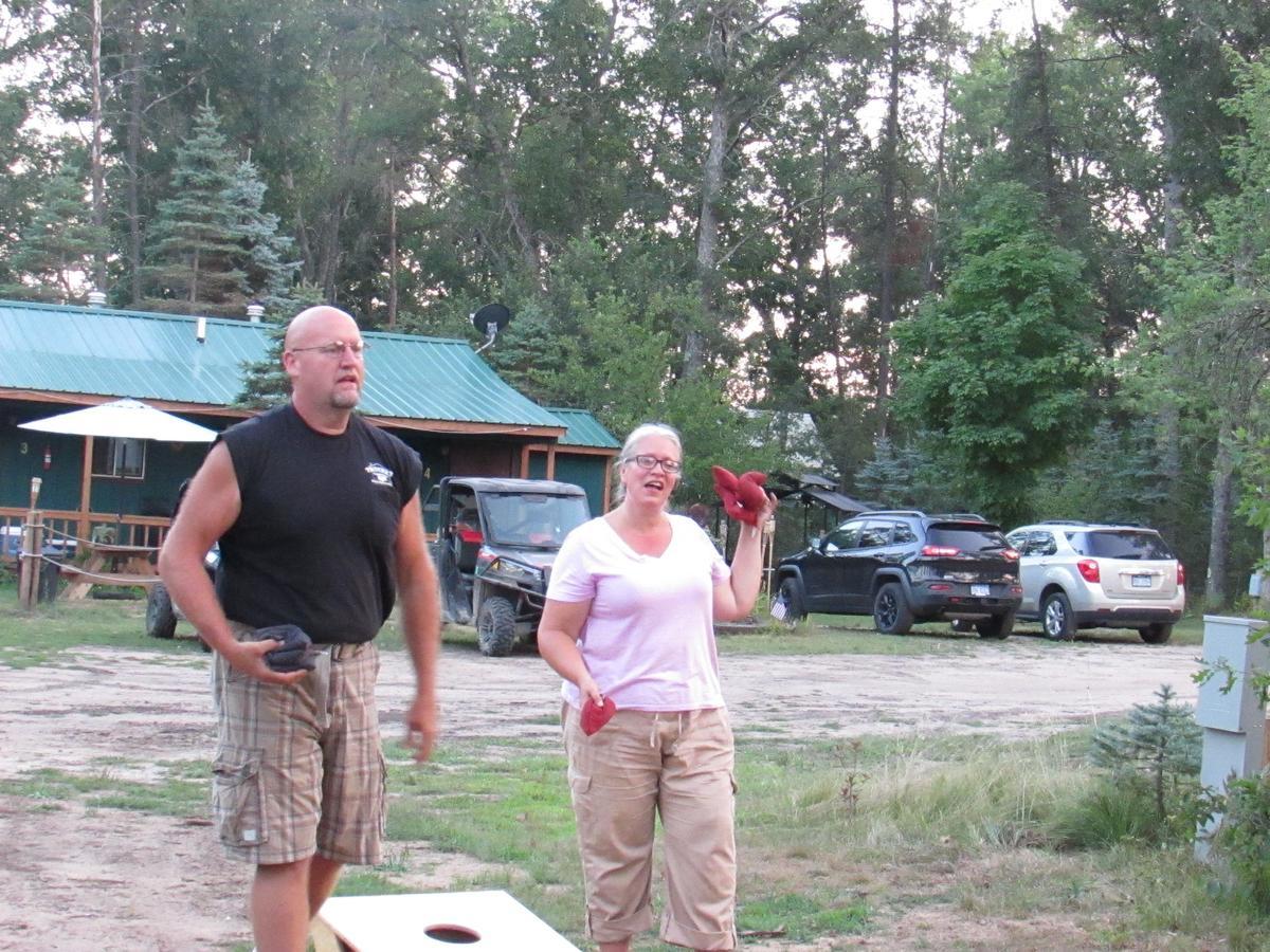 Best Bear Lodge & Campground Irons Eksteriør billede