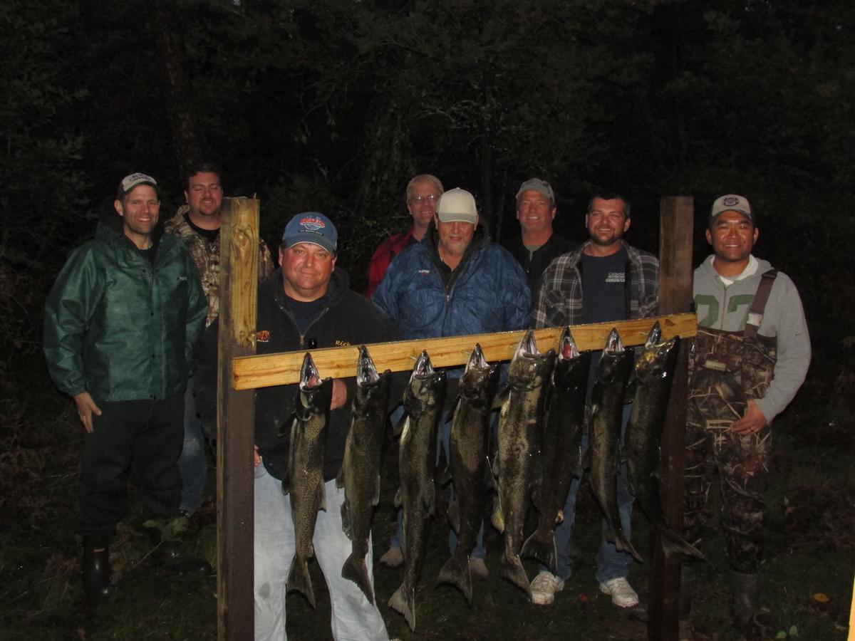 Best Bear Lodge & Campground Irons Eksteriør billede
