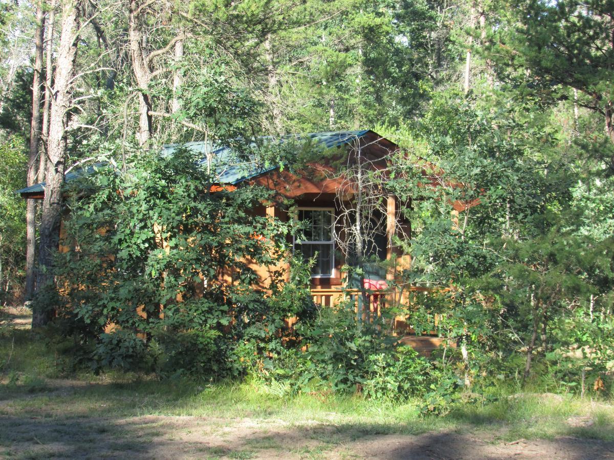 Best Bear Lodge & Campground Irons Eksteriør billede